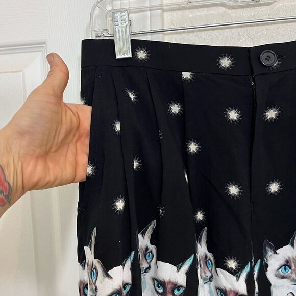 Undercover Jun Takahashi Cat Printed Rayon Shorts Black White New Size 2 - Picture 6 of 15
